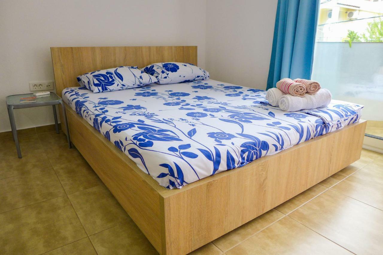 Apartamento Alise Bar Exterior foto