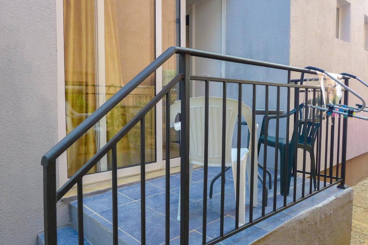 Apartamento Alise Bar Exterior foto